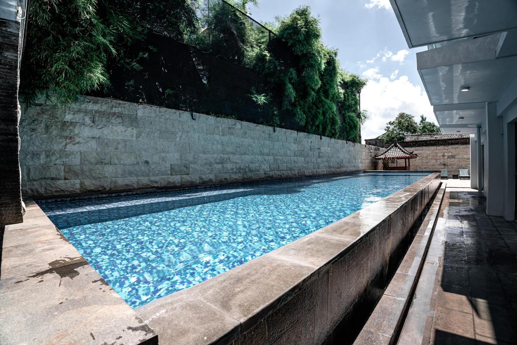 The Capital Hotel And Resort Seminyak Экстерьер фото