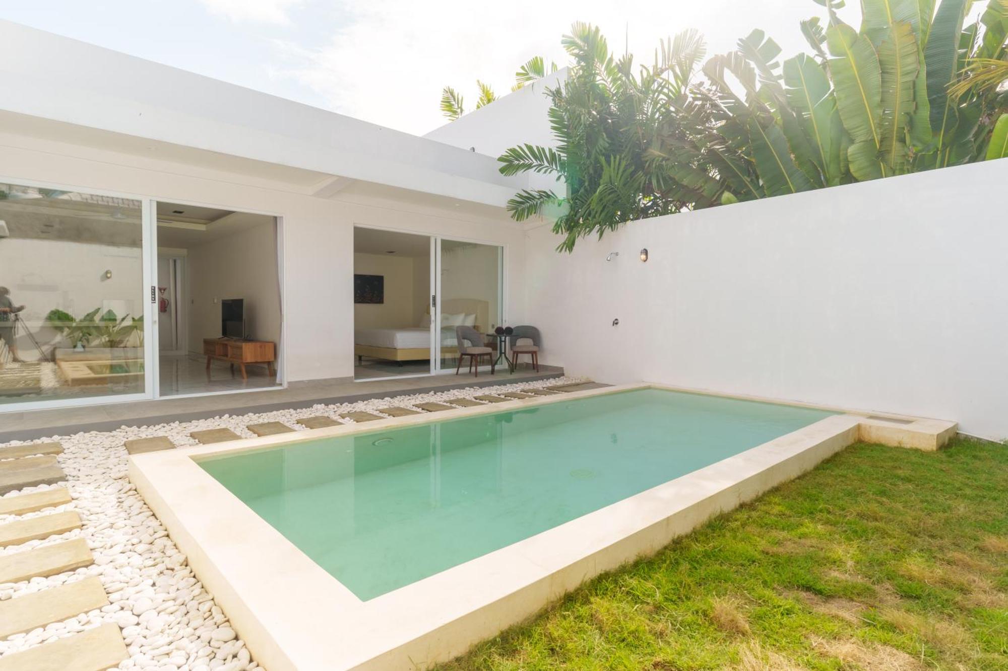 The Capital Hotel And Resort Seminyak Экстерьер фото